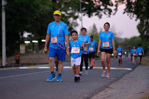 BIB: 9360
                            <button type="button" onclick="openModal(3353962)" class="btn btn-primary btn-sm float-right btn-popup" data-toggle="modal" data-target=".modal-high-quality">
                        <i class="fas fa-shopping-cart"></i> Add to Cart
                    </button>
                                            <button type="button" onclick="isThisMe(3353962, true)" class="btn btn-success btn-sm float-right btn-popup btn-isme hidden" data-toggle="tooltip" data-placement="bottom" title="นี่คือรูปของคุณใช่ไหม คลิกที่นี่เพื่อเอาเข้าอัลบั้ม">
                        <i class="fas fa-plus"></i> Add to album
                    </button>
                    <button type="button" onclick="isThisMe(3353962, false)" class="btn btn-warning btn-sm float-right btn-popup btn-isnotme hidden">
                        <i class="fas fa-ban"></i> Remove from album
                    </button>